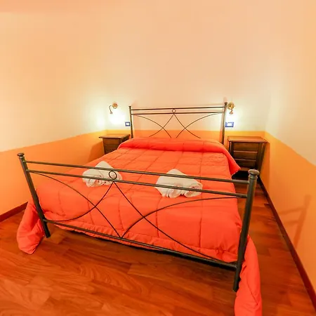 Madonie Holidays تْشيفالو