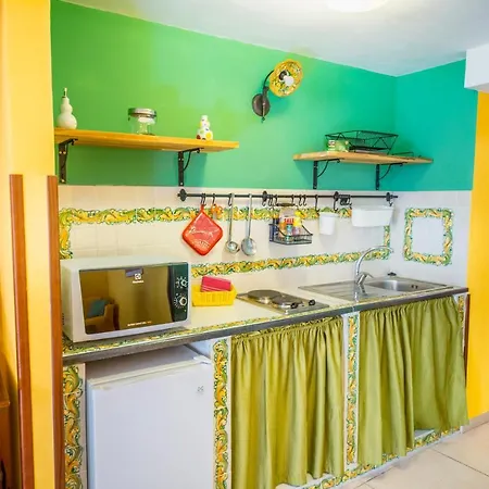 شقة Madonie Holidays تْشيفالو